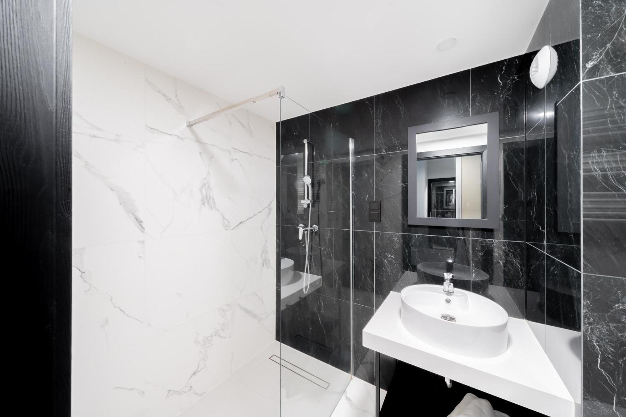 Lulu Apartments - Rosa - Studio Hotelowe Z Klimatyzacja I Konsola Ps4 - Solny Resort 科沃布热格 外观 照片