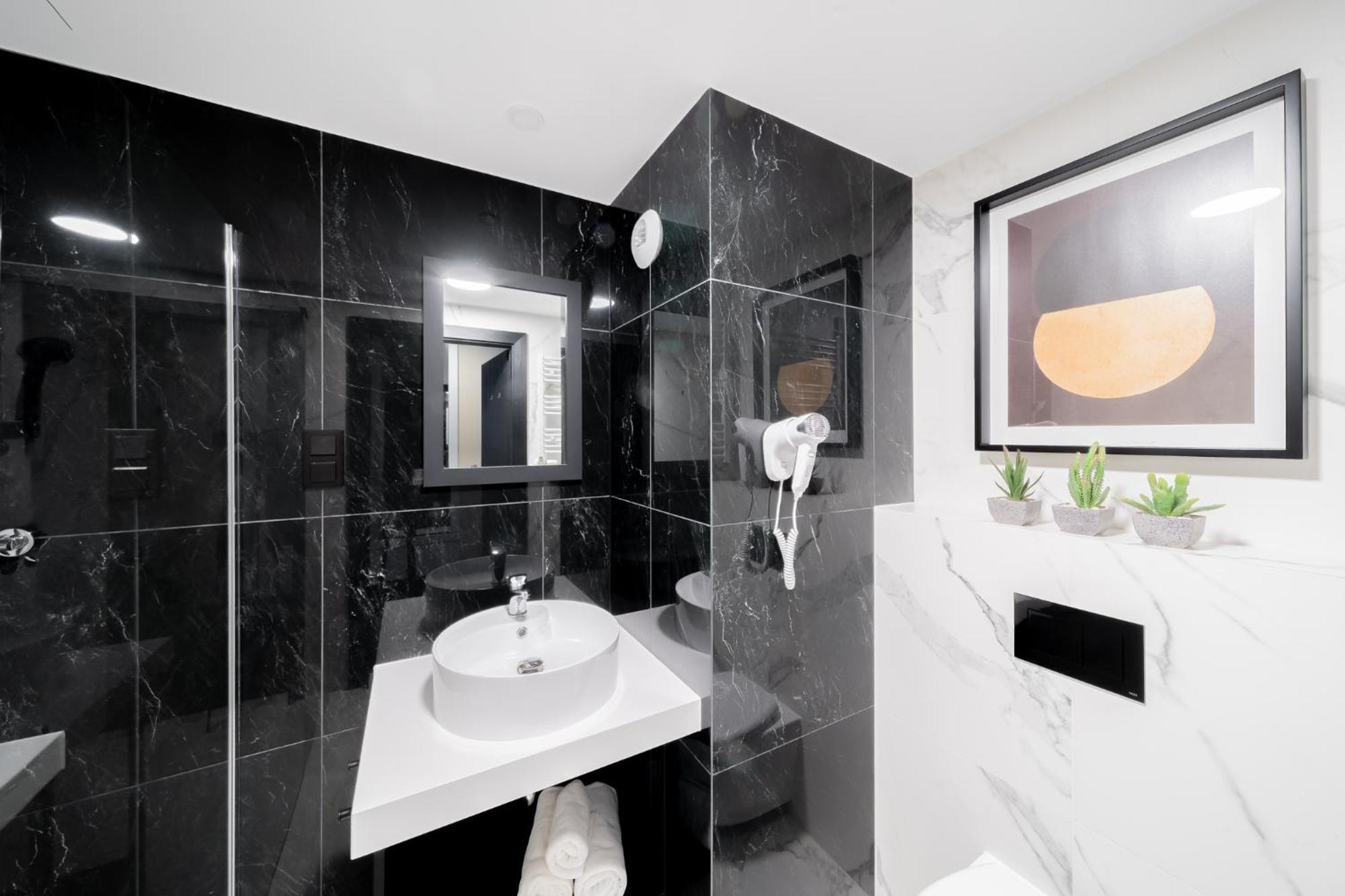 Lulu Apartments - Rosa - Studio Hotelowe Z Klimatyzacja I Konsola Ps4 - Solny Resort 科沃布热格 外观 照片