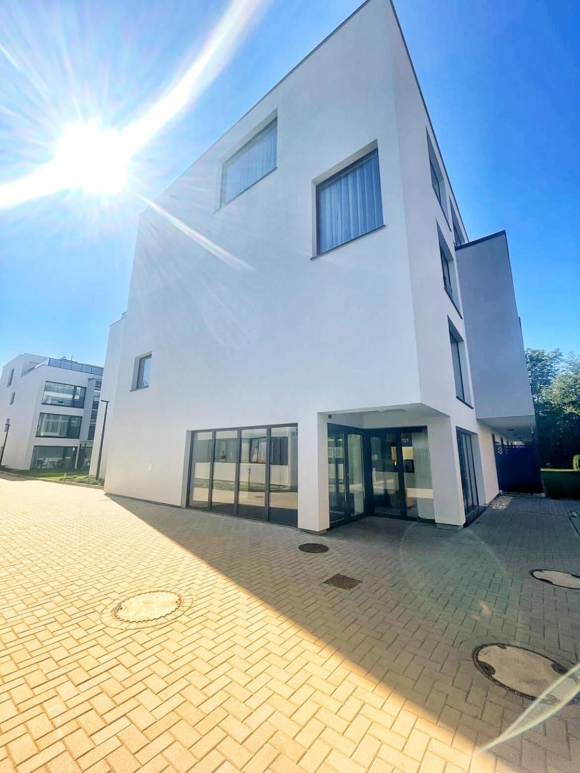 Lulu Apartments - Rosa - Studio Hotelowe Z Klimatyzacja I Konsola Ps4 - Solny Resort 科沃布热格 外观 照片